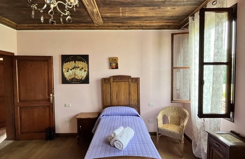 Ospedaletto di Pescantina Apartment | Discover the magic of the Euganeah Hills, bike lovers, close to relaxing thermal area.