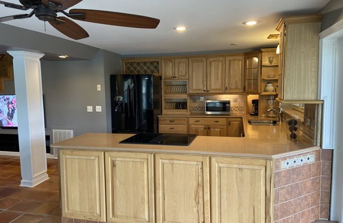 Cullman House | Discover Your Convenient Paradise: Minutes from I-65, Cullman, and Boat Launch