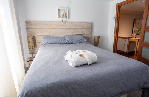 Saint Jean Port Joli Hotel | Distinctive 5-room inn, located a few steps from the river to discover the multi