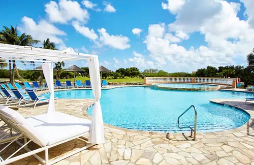 Noord Condo | Divi Village Golf & beach resort condo. 1 Bedroom, Golf course view, sleeps 4.n