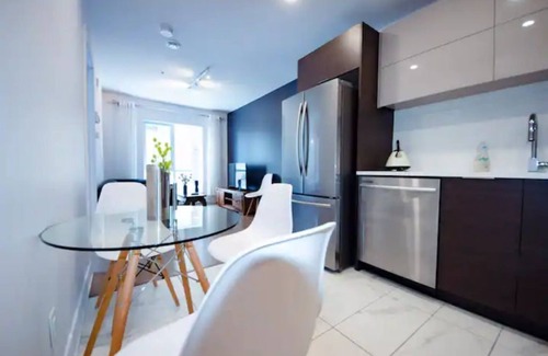 Cote-Des-Neiges—Notre-Dame-De-Grace House | divine 2BR*brand-new*gym*wifi