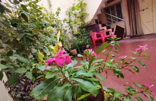Puri Apartment | Divine view - 1 bhk AC - Swarna Bhavan