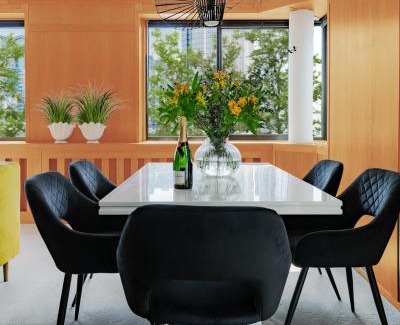 South Bank Apartment | Divine Views from a Breathtaking LuxXe City Penthouse for a Gracious Life Style