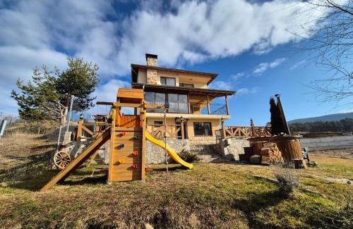 Dospat House | Divna Guest House