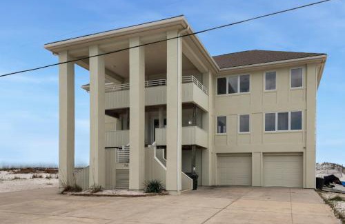 Villa Segunda House | Dixie Queen by Gulf Coast Getaways