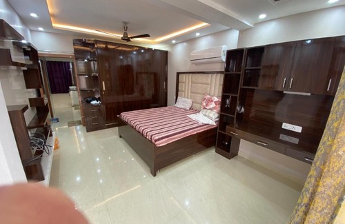 Panchkula House | DLF, The Presidential