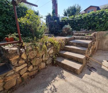 Kisela Voda House | DM Guest House