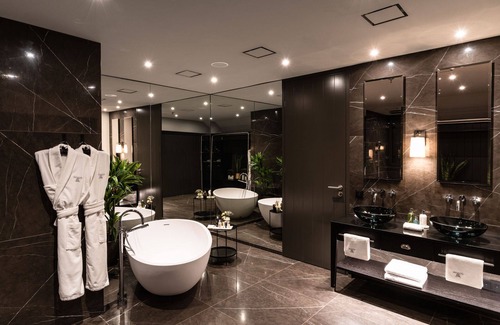 Kreuzviertel Hotel | DO & CO Hotel München