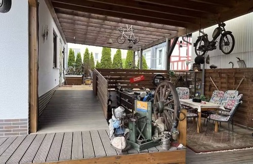 Lieg Apartment | Do-Meyer-Fewo 2 - Barrier-free, pet-friendly apartment in Lieg