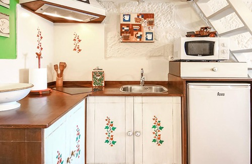 Combarro House | Do you dream of adventurous vacation with your partner near the beach?