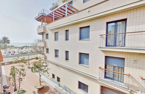 Arenys de Mar House | DO YOU WANT TO STAY IN A HOUSE WITH MORE THAN 120 YEARS OF HISTORY?