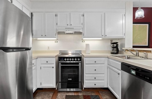 Wintergreen Condo | Dobie 43 with Wintergreen Advantage