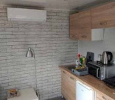Zator House | Dobranocka - pokoje i całoroczne domki blisko Energylandii