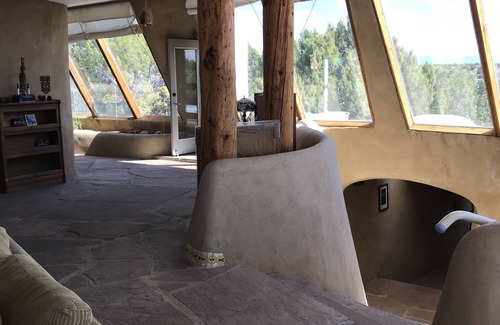 Arroyo Hondo House | Dobson House-Famous Taos Earthship Inn