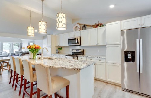 Lake Ozark House | Dock and Sunset Views Lakeside Ozark Retreat!