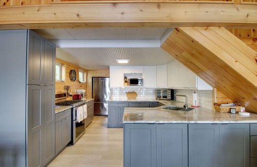 Deer River Cabin | Dock + Fire Pit: Lakefront Cabin in Deer River!