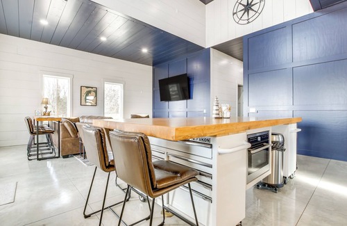 Oconto House | Dock & Panoramic Bay Views: Oconto Retreat!