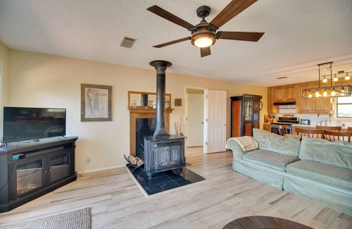 Scranton House | Dock & Water-View Deck: Home on Lake Dardanelle