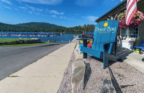 Dover Bay House | Doctor's Orders - Courtyard Beach Bungalow