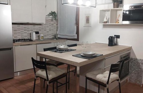 Ferrara Historic Centre House | Dodo's House