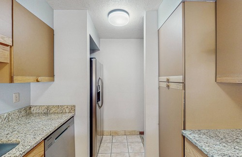 Keystone Condo | Dog-Friendly Condo with Mountain Views, a Shared Indoor Pool, & a Hot Tub