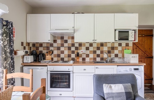 Fremington House | Dog friendly cottage, w/fantastic views, sleeps 3, w/private terrace & modern electric radiators