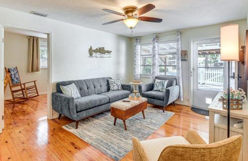 Walkers Holly Hill House | Dog-Friendly Daytona Beach Cottage with Patio!