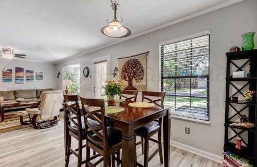 Fernandina Beach House | Dog Friendly - Fully Fenced - Boat or Jet Ski Pad for up to 24 Feet - Fruit Trees - 1 Week Required