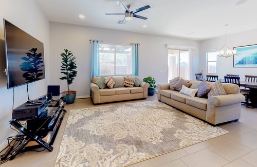 Oracle House | Dog-friendly home with central ac, enclosed yard, patio, hot tub, & WiFi