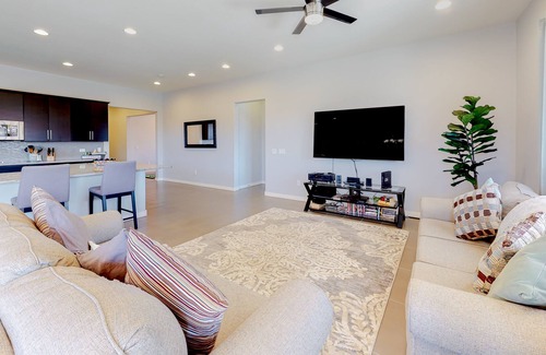 Oracle House | Dog-friendly home with central ac, enclosed yard, patio, hot tub, & WiFi