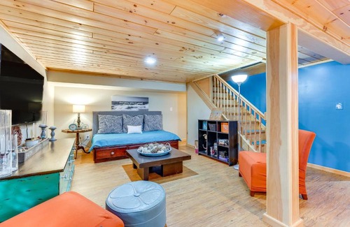 Whitehall Apartment | Dog-Friendly Mtn Retreat in Whitehall with View!