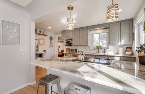 Edgewater House | Dog-Friendly Ranch Retreat ~ 5 Mi to Denver!