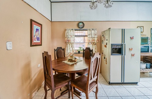 Copey House | Dog-Friendly, Secluded Getaway W/Game Room, Stunning Terrace & WiFi