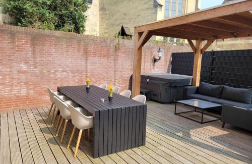Valkenburg aan de Geul House | Dog-Friendly Stay in Valkenburg, cleaning included
