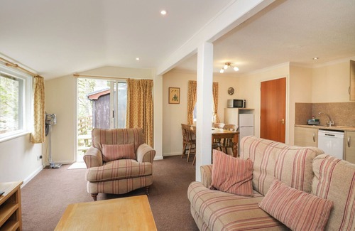 Keswick Cottage | DOGWOOD TIMBER LODGE, pet friendly, with a garden in Keswick