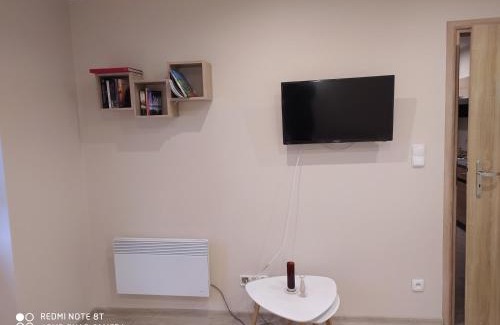 Goniadz House | Dolistówka Apartamenty, pole namiotowe, balia z jacuzzi, ogród warzywny dla gości, plac zabaw dla dzieci