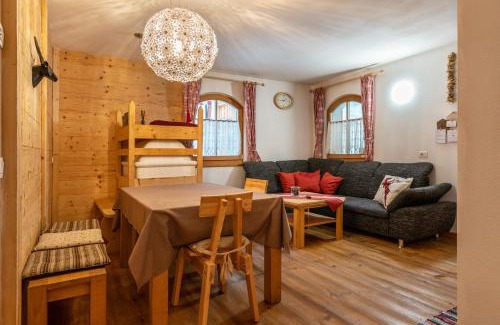 Campitello di Fassa Apartment | Dolomitc Tobià