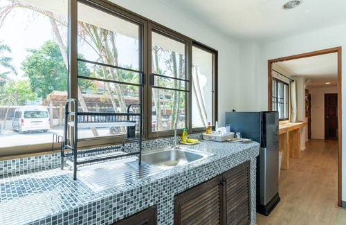 Sam Roi Yot Resort | Dolphin Bay Beach Resort