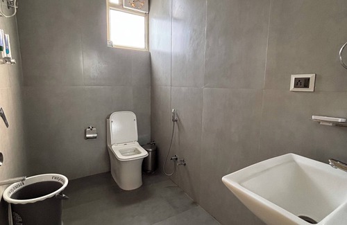 Bara Banki Hotel | Dolphin club and Resort