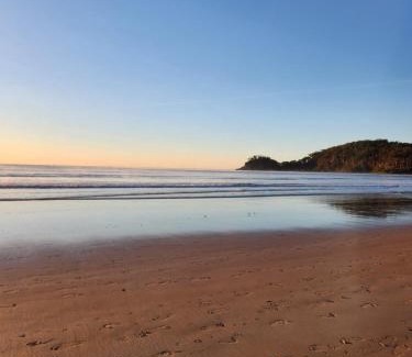 Denhams Beach House | Dolphinview