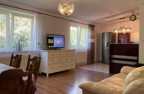 Chotomow Apartment | Dom Chotomów