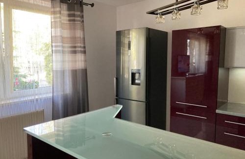 Chotomow Apartment | Dom Chotomów