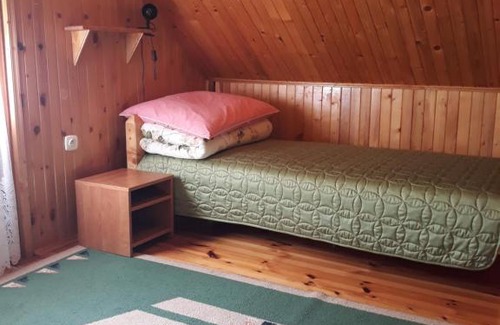 Uscie Gorlickie House | Dom Gościnny AZALIA