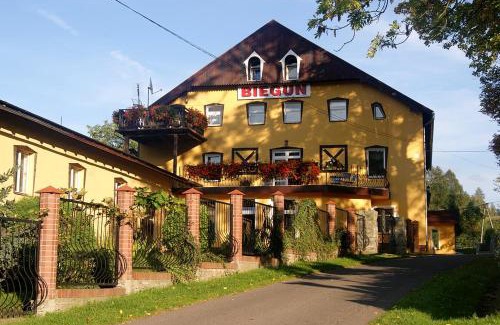 Jedlina-Zdroj Apartment | Dom Gościnny BIEGUN