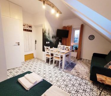 Ustron House | Dom Gościnny Przy Szlaku Jeleni