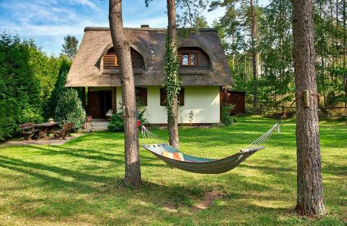 Sulecki Borek House | DOM POD STRZECHĄ NA KASZUBACH