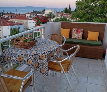 Kriopigi Apartment | DOM RASPALOZEN NI DALEKO OT MORE I PRIRODi