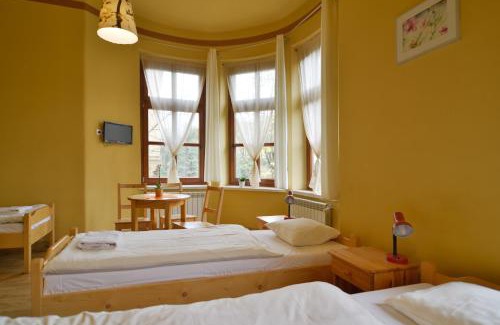 Bielsko-Biala Resort | Dom Turysty PTTK w Bielsku - Białej