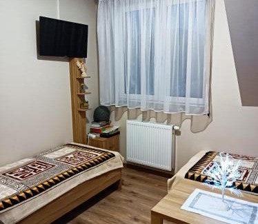 Rzyki Apartment | Dom Wakacyjny Gajówka z ogrodem
