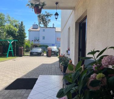 Ustronie Morskie House | Dom wczasowy Riviera